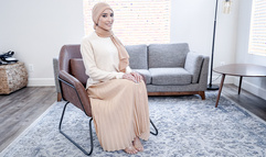Chloe Amour - Hijab Hookup
