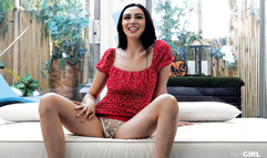 Angelina Lati- Net Girl